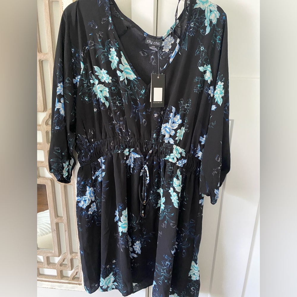 NWOT City Chic Floral Dress